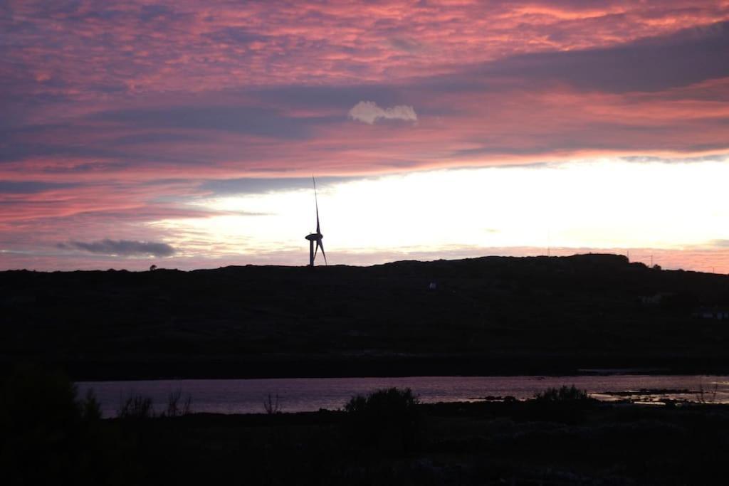 דירות גלוואיי Curlews Rest - Gateway To The Aran Islands מראה חיצוני תמונה